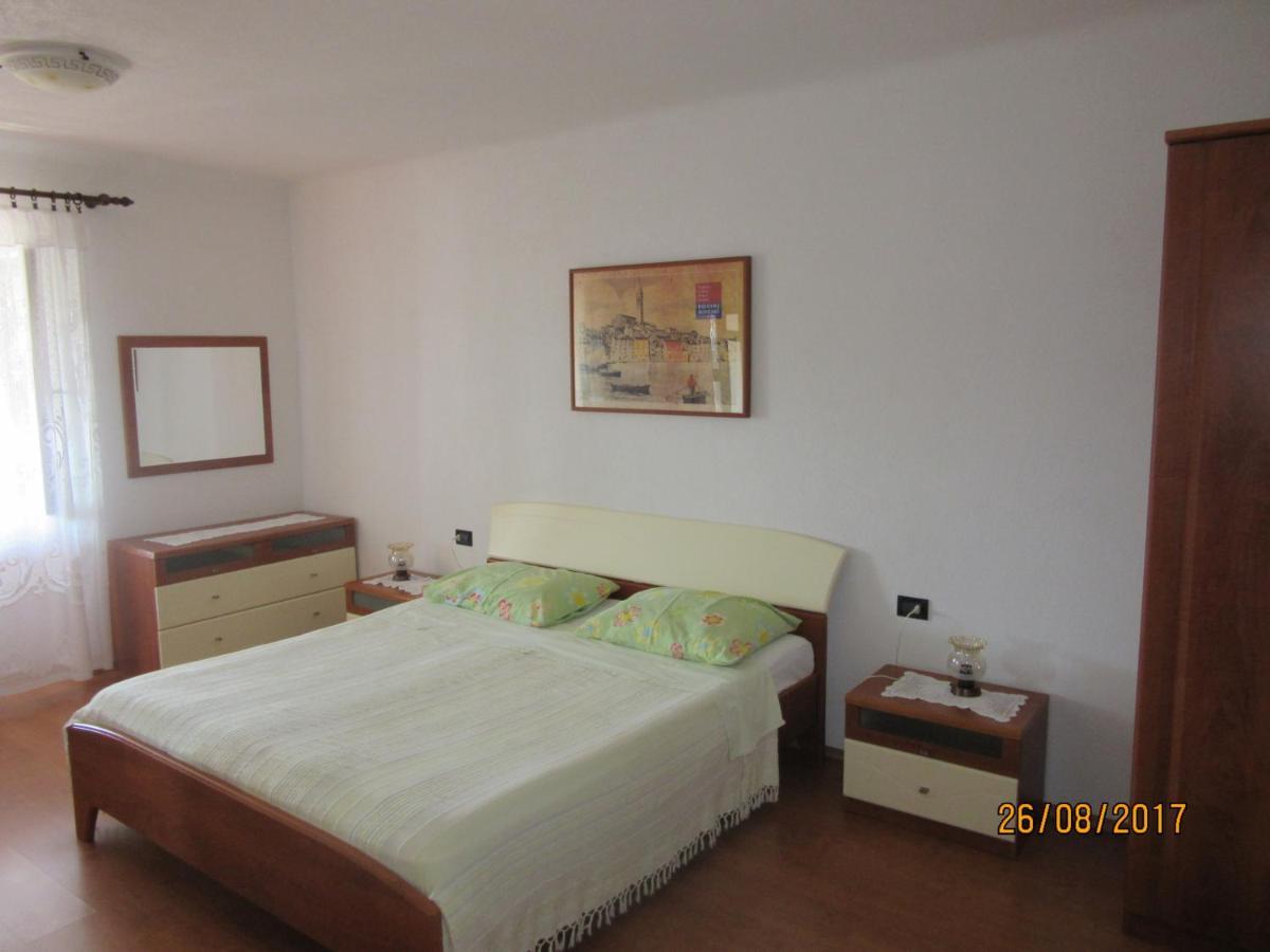 Haus Roko Apartment Rovinj Exterior photo